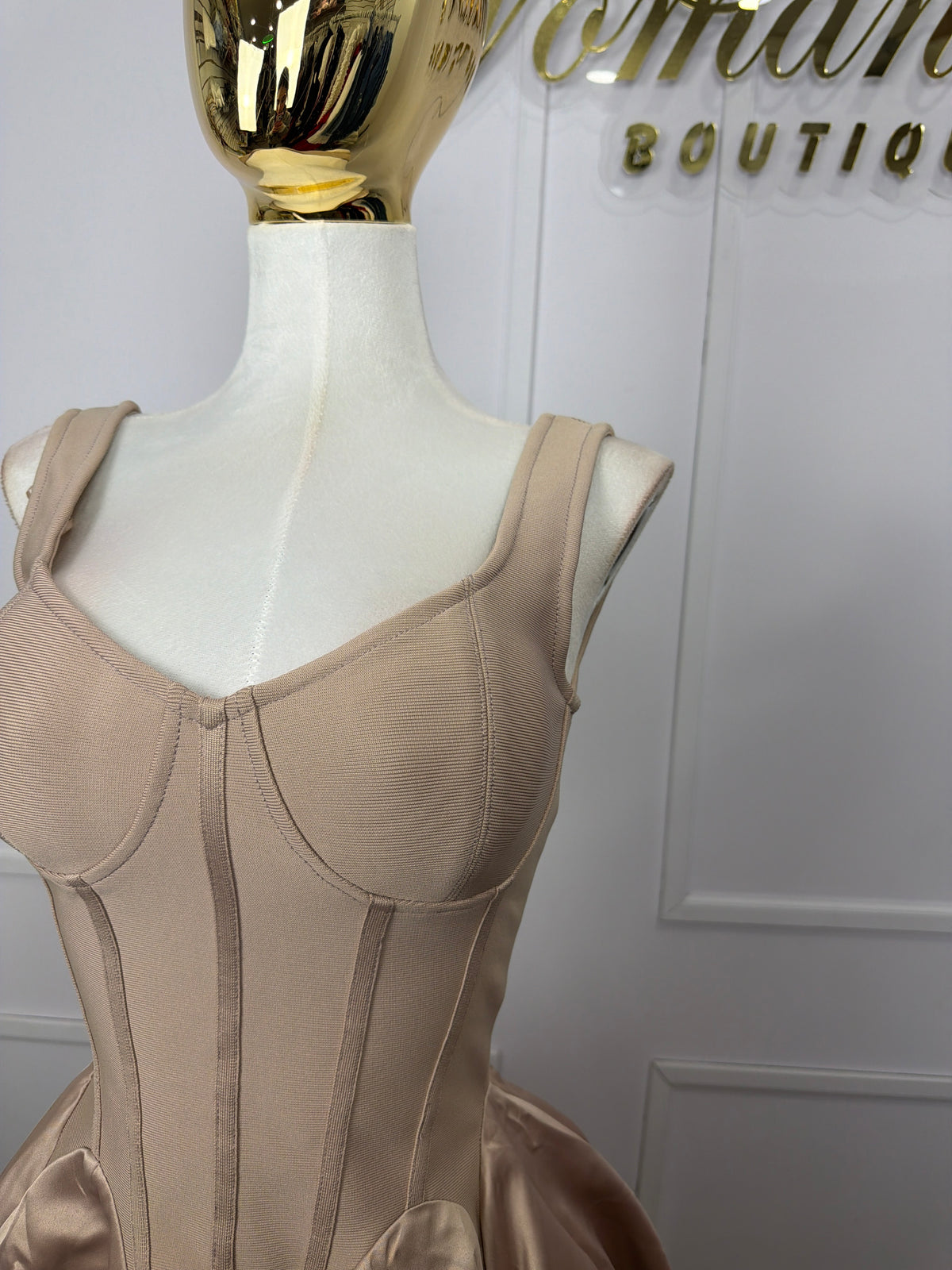 Vestido camel DS054
