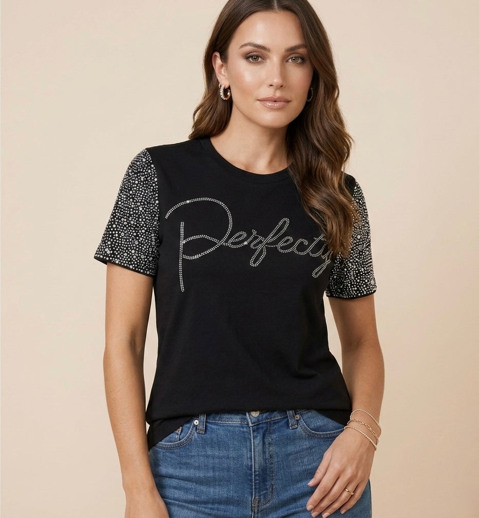 Blusa con detalle de brillos
