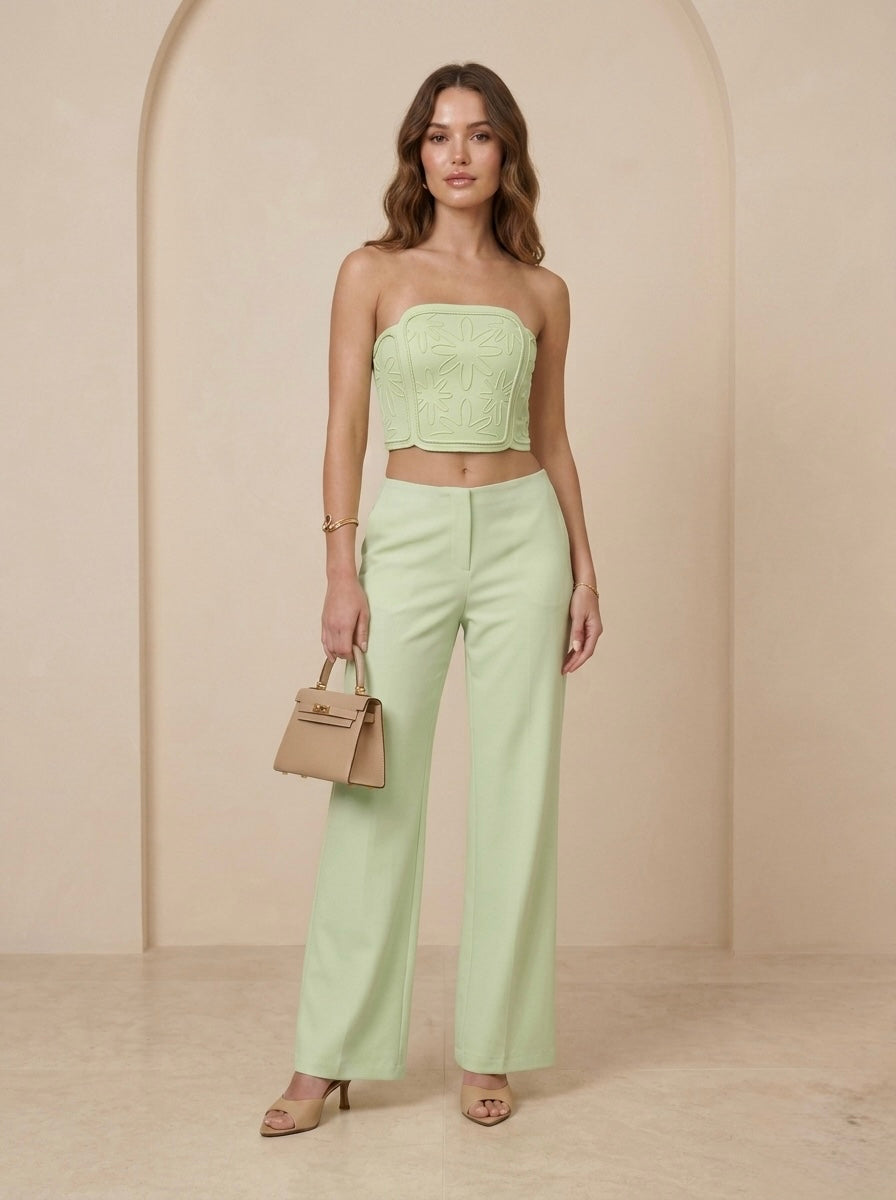 Conjunto de top y pantalón
